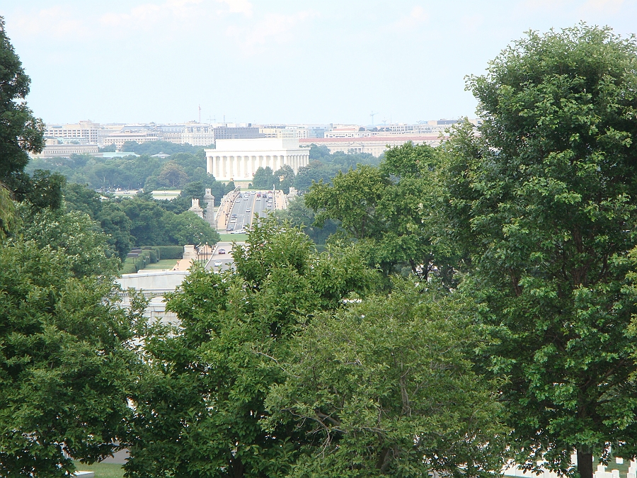 Washington DC [2009 July 02] 026.JPG - Scenes from Arlington National Cemetery.